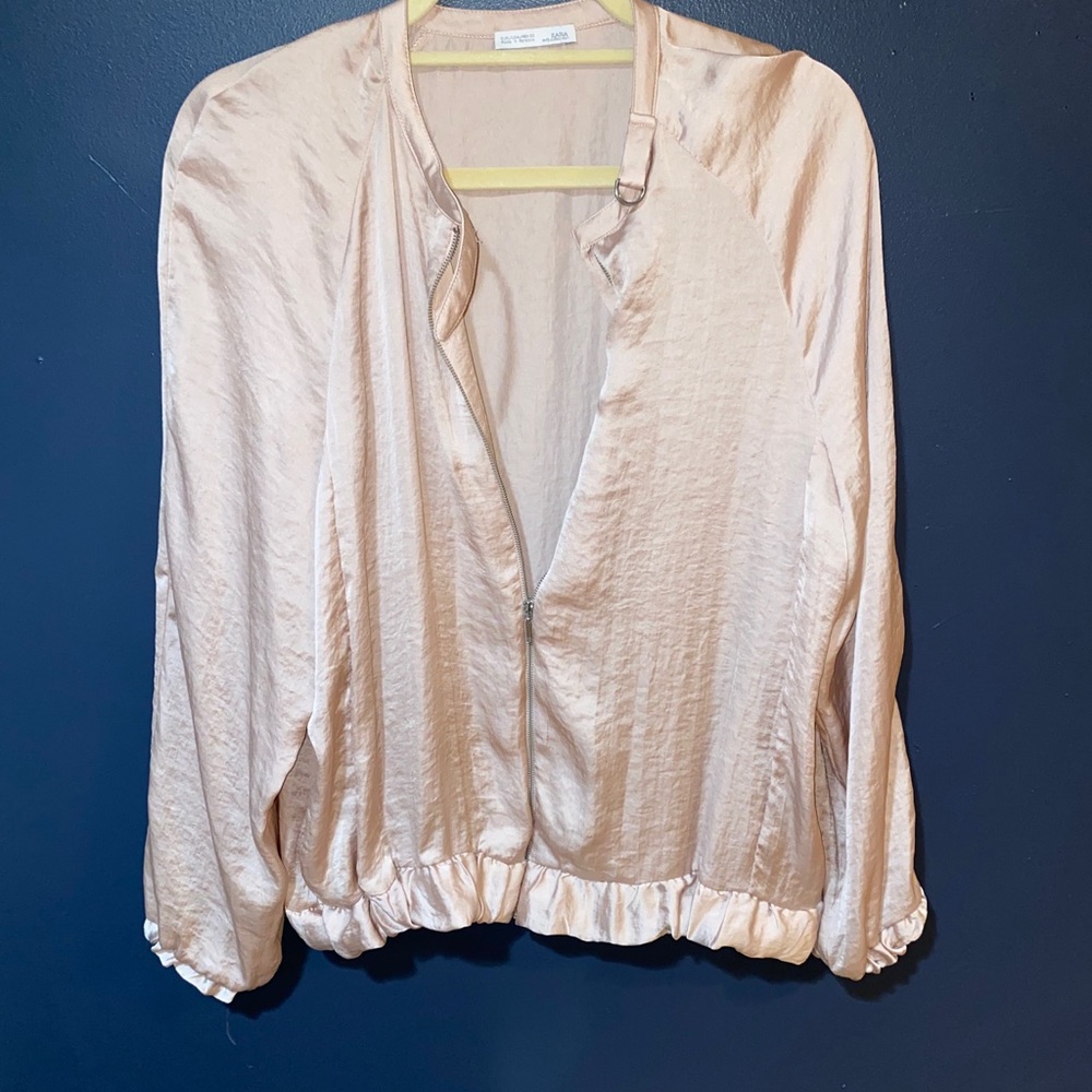 NWOT silky pink zara zip up bomber